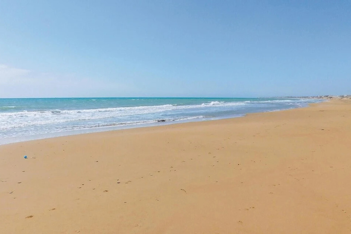 Beach 7 of 10