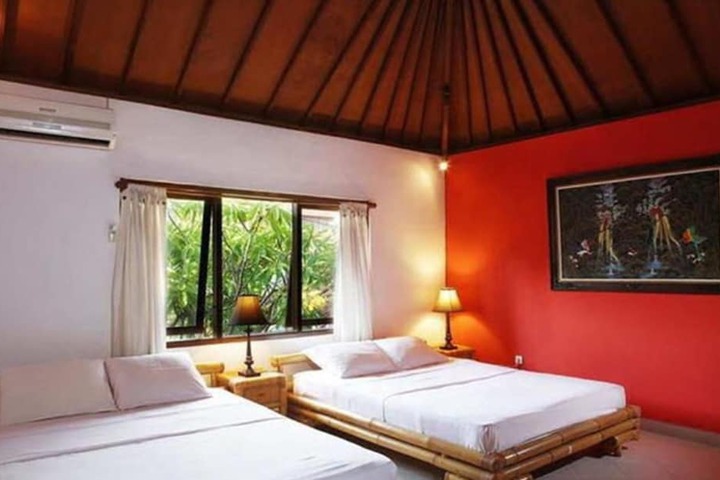 Room 2 of 19