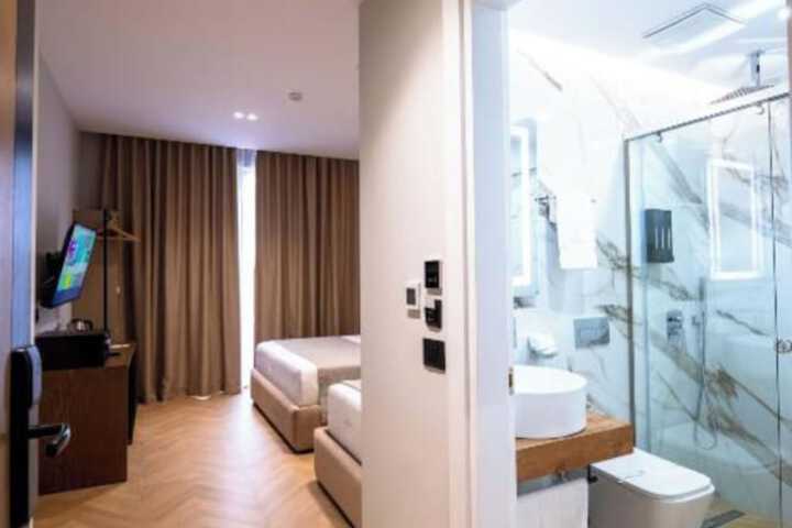 Room 54 of 265