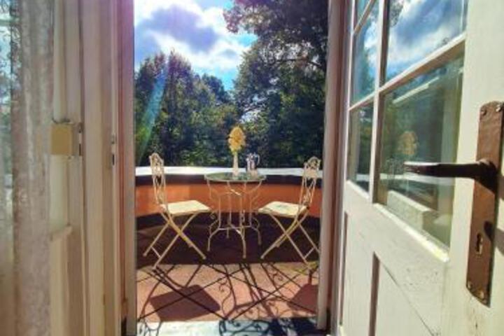 Terrace/Patio 5 of 22