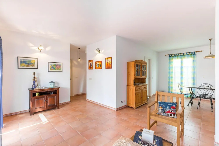 Room 2 of 14