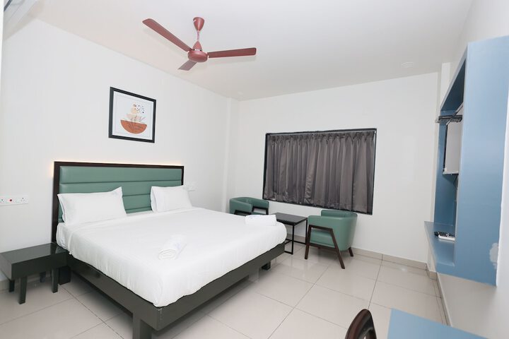 Room 4 of 48