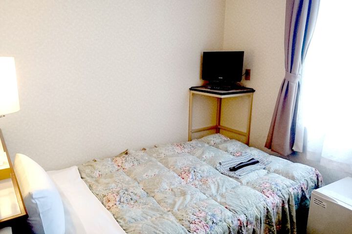 Room 5 of 29