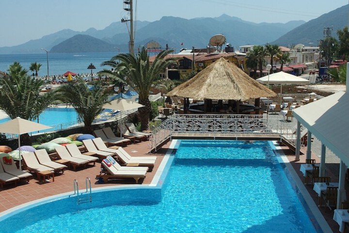 Pool 17 of 29