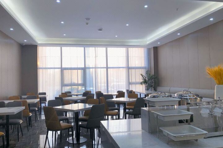 Manston Shangpin Hotel (Beicheng Century Jinyuan Shopping Center Branch)