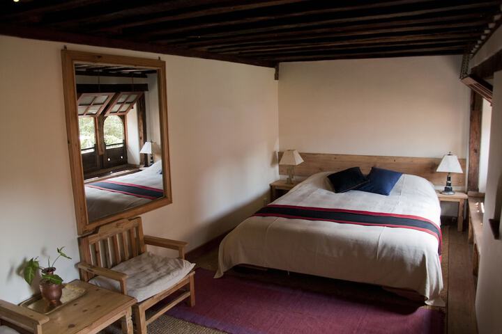 Room 5 of 31