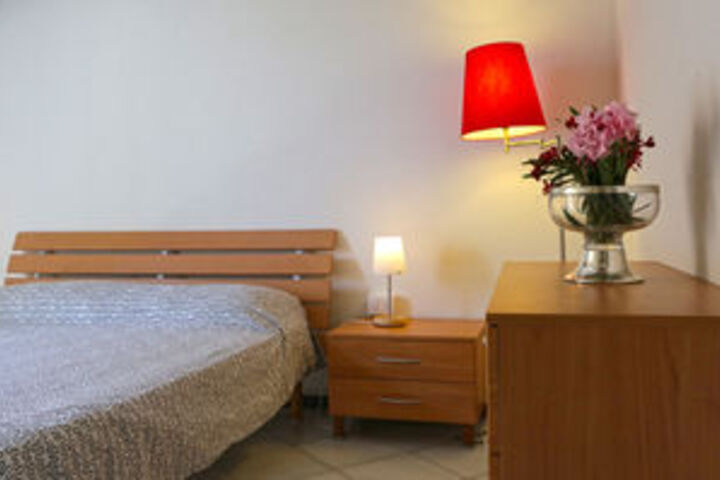 Room 35 of 105