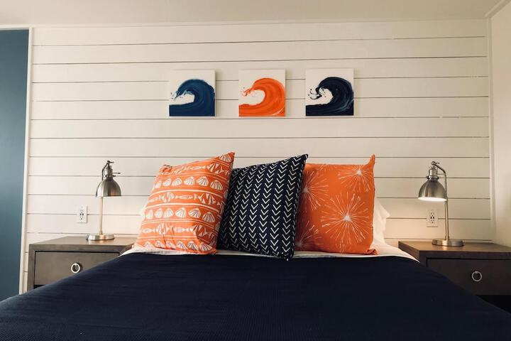 Room 12 of 37
