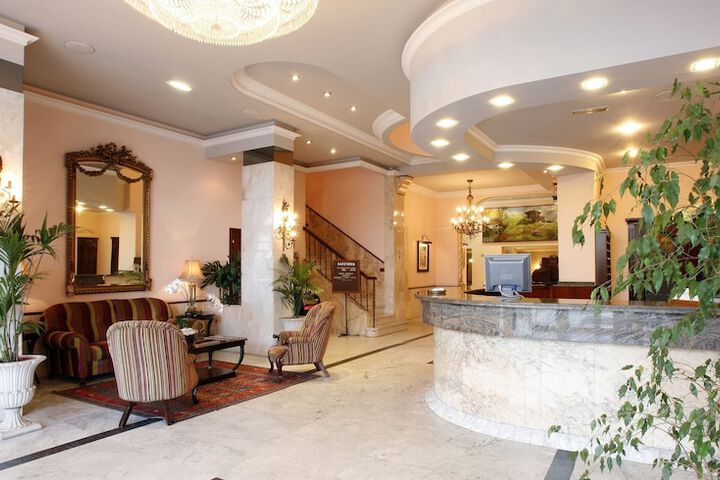 Hotel Lobby