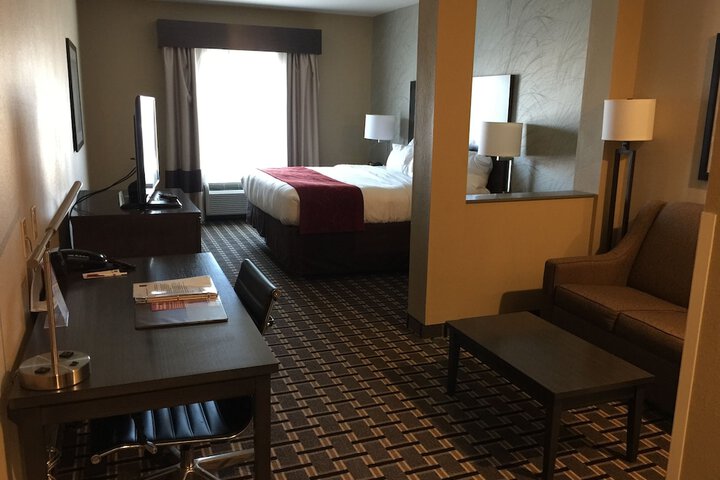 2 Queen Beds Suite (17 of 18)