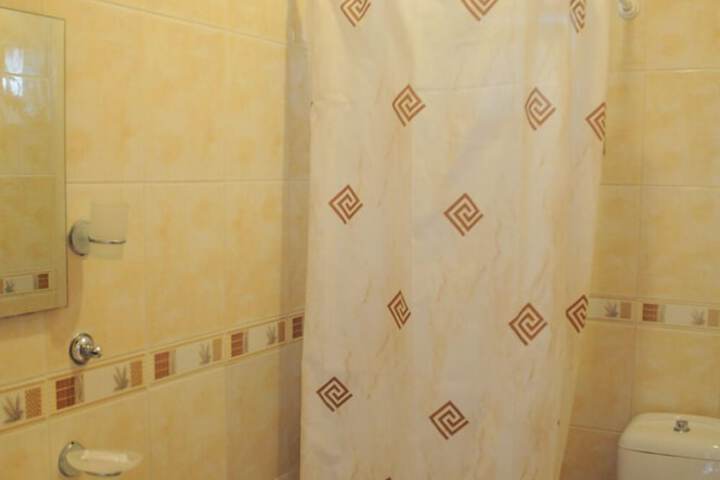 Room 16 of 45