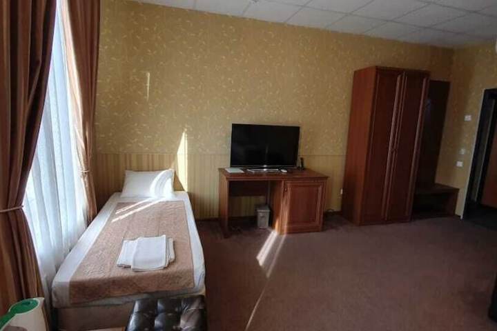 Room 7 of 46