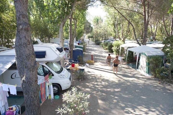 Property Grounds 21 of 37