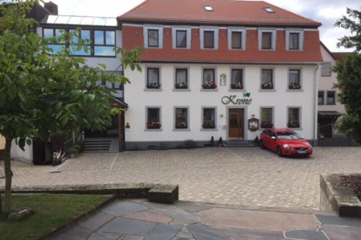 Hotel & Gästehaus Krone