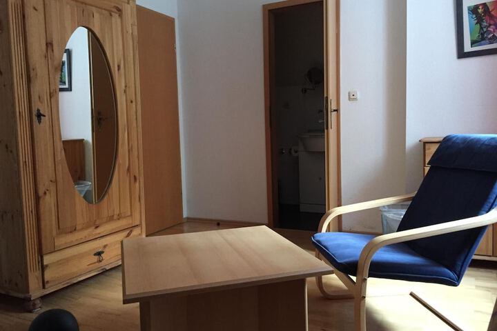 Room 37 of 51