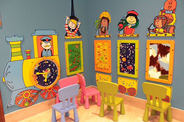 Childrens Activities 128 of 200