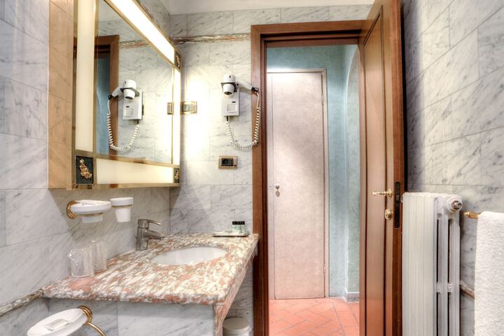 Clean Restrooms