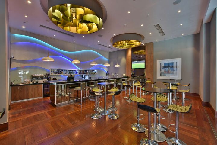 Dining 86 of 148