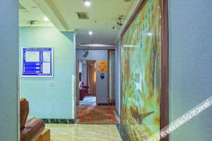 Hotel Interior 2 of 18