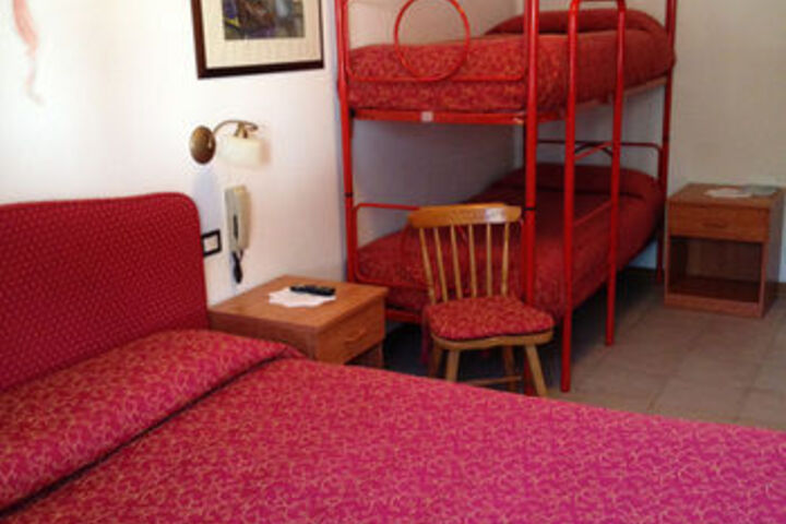 Room 21 of 54