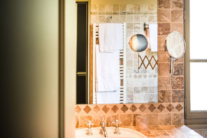 Clean Restrooms