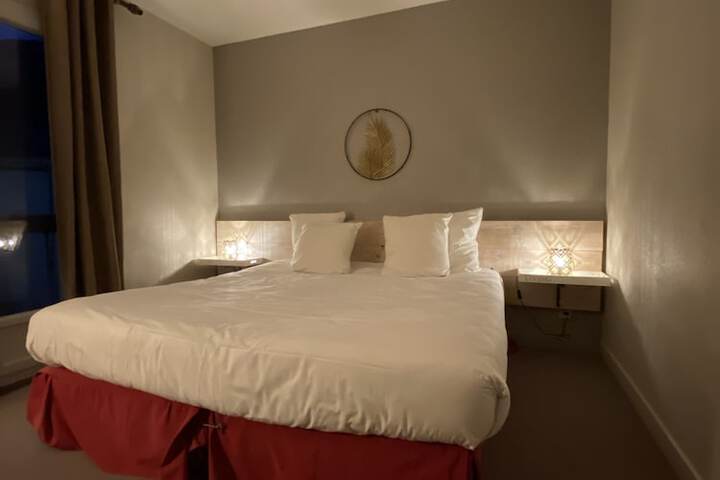 Room 8 of 73