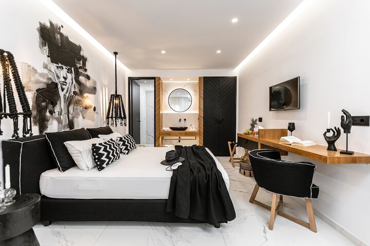 Room 41 of 168
