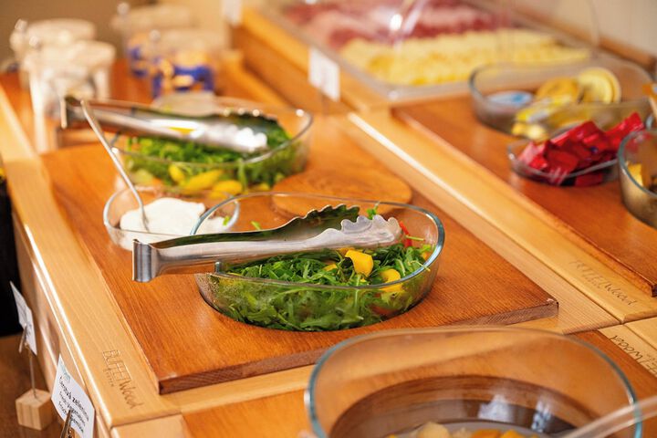 Dining 45 of 73
