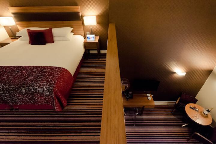 Room 25 of 67