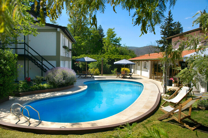 Pool 6 of 14