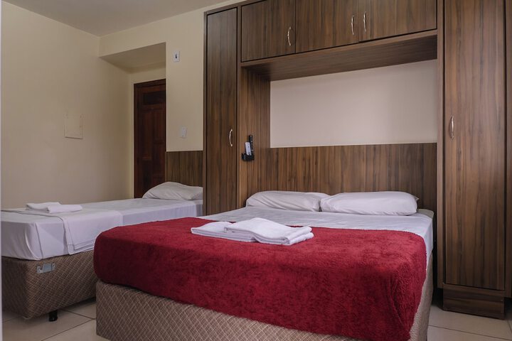 Room 51 of 269