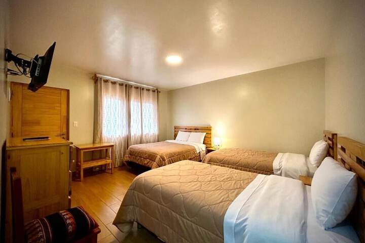 Room 2 of 24