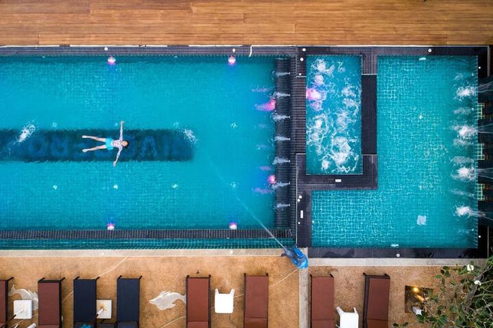 Pool 28 of 48