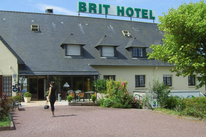 BRIT HOTEL LE RELAIS DU MONT