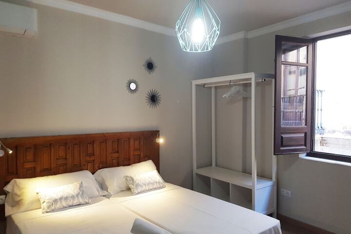 Room 7 of 45