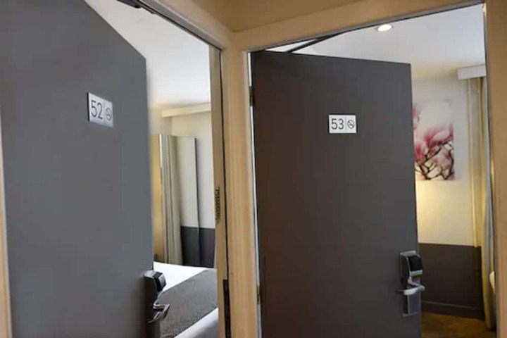 Room 19 of 54