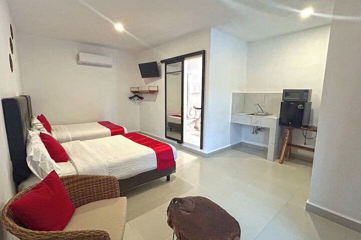 Room 34 of 50