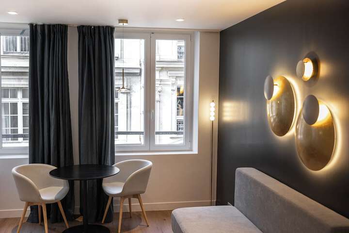 Room 21 of 86