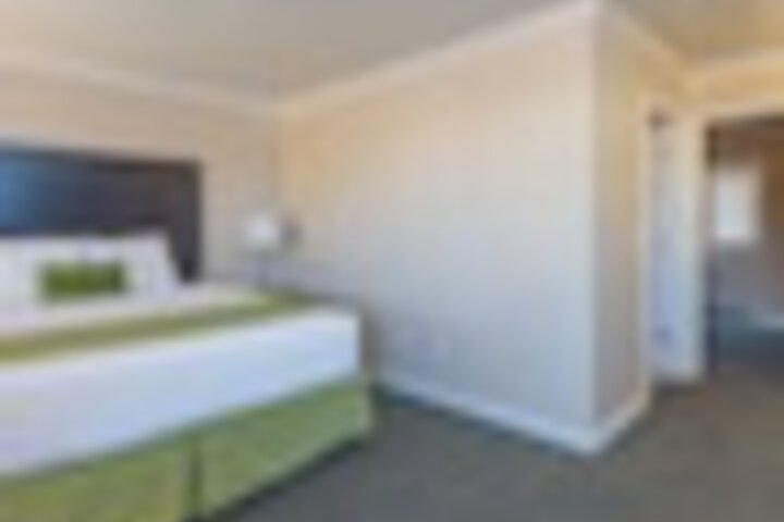 Room 53 of 114