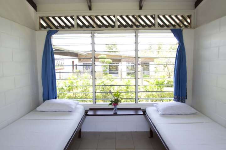 Room 10 of 48