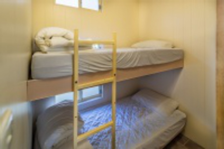Room 246 of 792