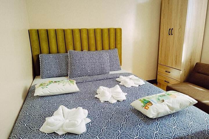 Room 3 of 11