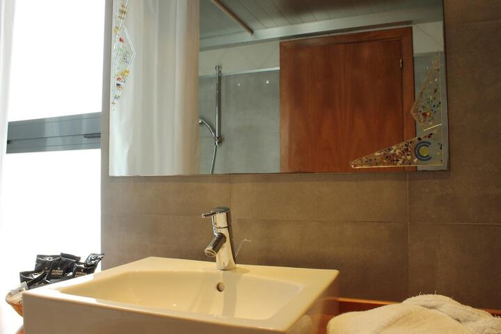 Room 46 of 112