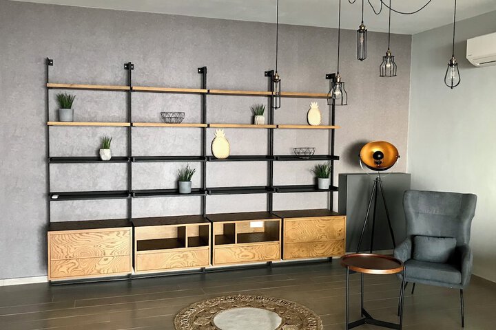 Room 41 of 73