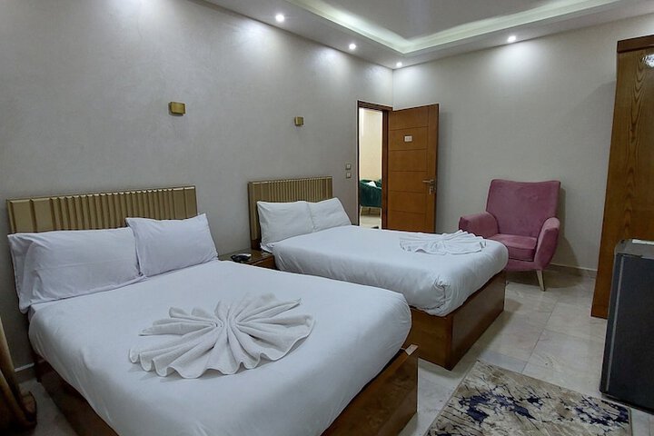 Room 3 of 35