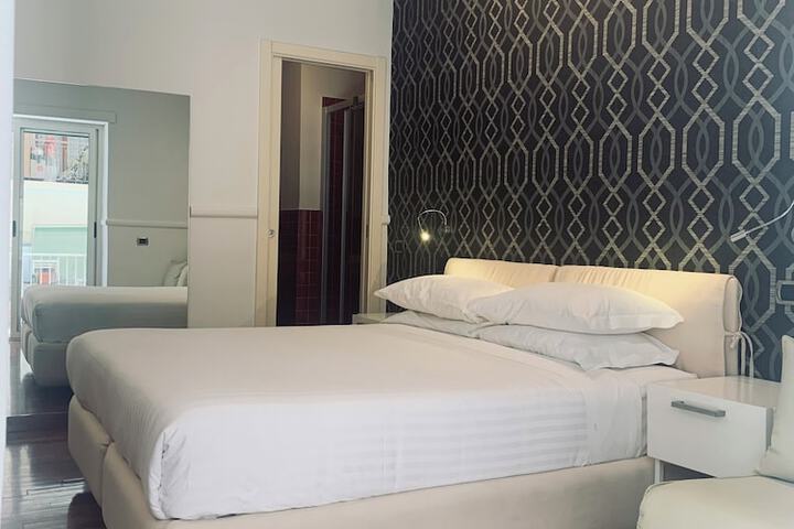 Room 18 of 36