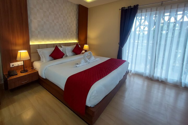 Room 10 of 20