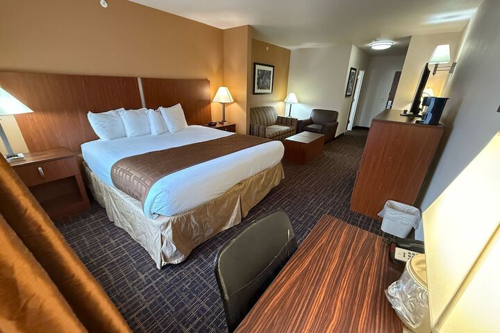 Room 10 of 22