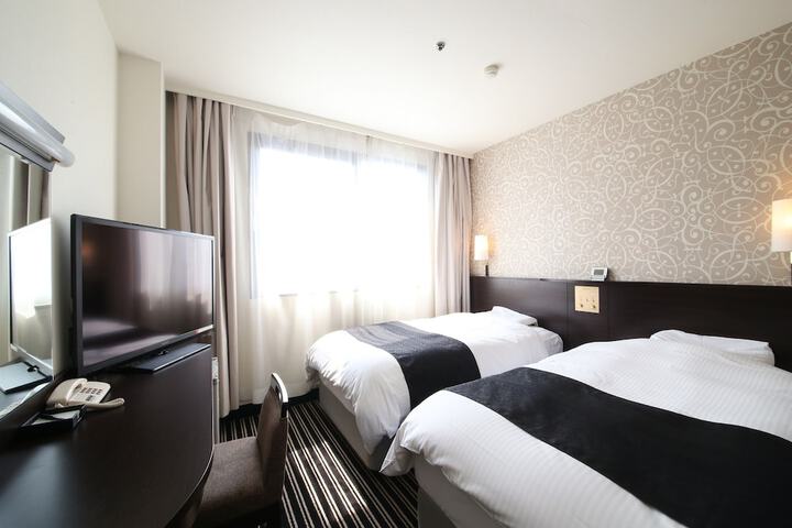 Room 18 of 70