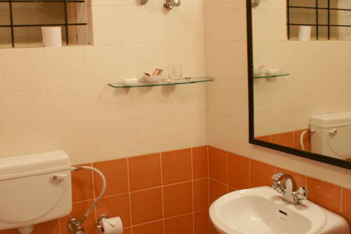 Room 19 of 24